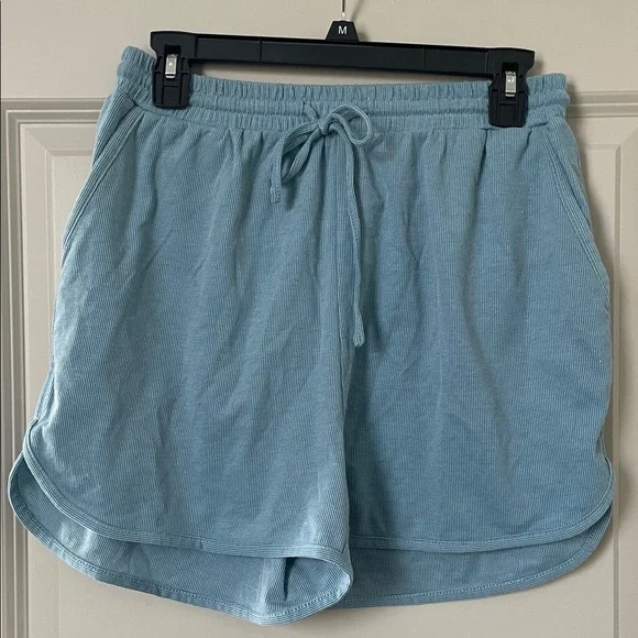 Sadie & Sage Sky Blue Shorts - Picture 1 of 3